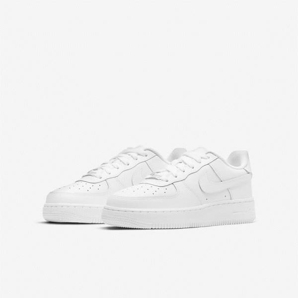 Kids' Nike Air Force 1 LE Older Sneakers White | NK503YJG