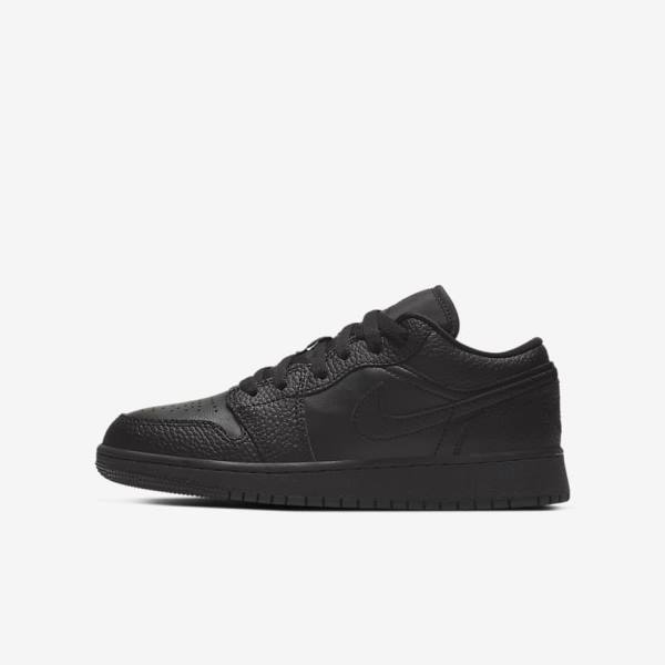 Kids\' Nike Air Jordan 1 Low Older Sneakers Black | NK015ZMY