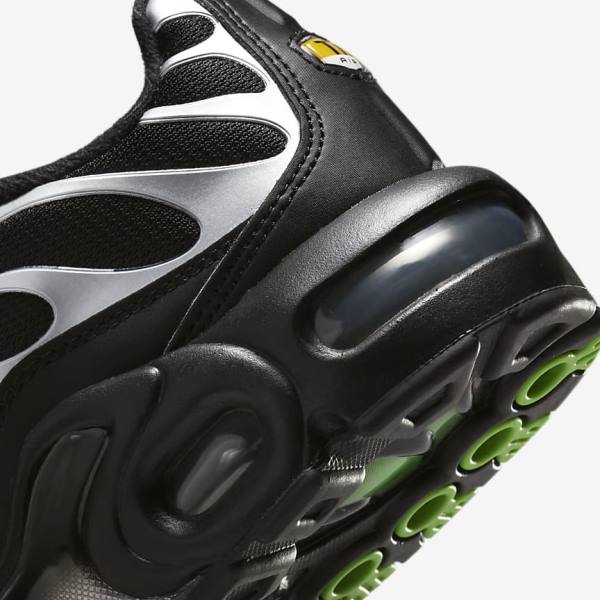 Kids' Nike Air Max Plus Older Sneakers Black / Green / Metal Silver / Black | NK503OVG