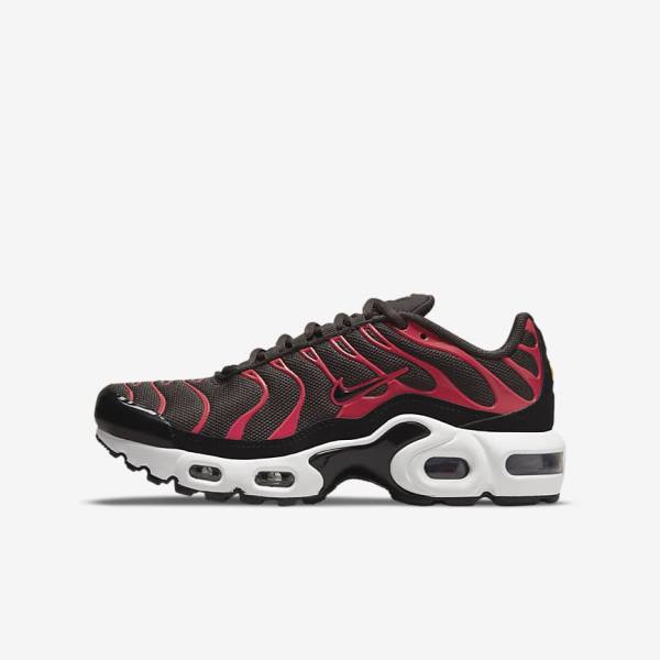 Kids\' Nike Air Max Plus Older Sneakers Grey / Red / White / Black | NK526FVO