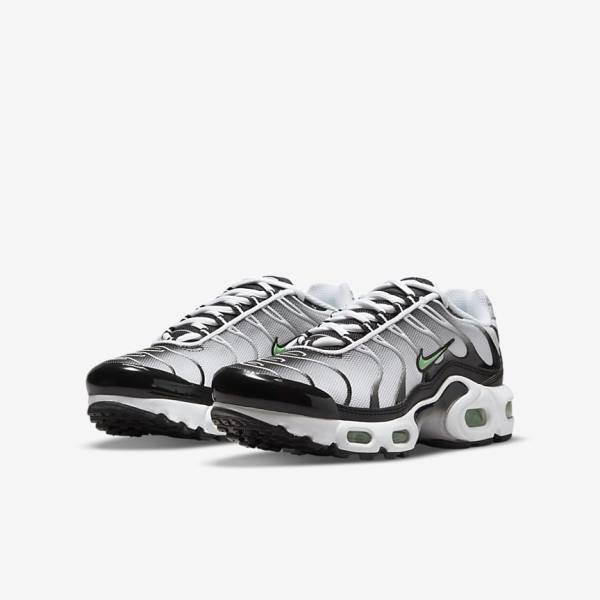 Kids' Nike Air Max Plus Older Sneakers White / Black / Silver / Mint | NK387VOG