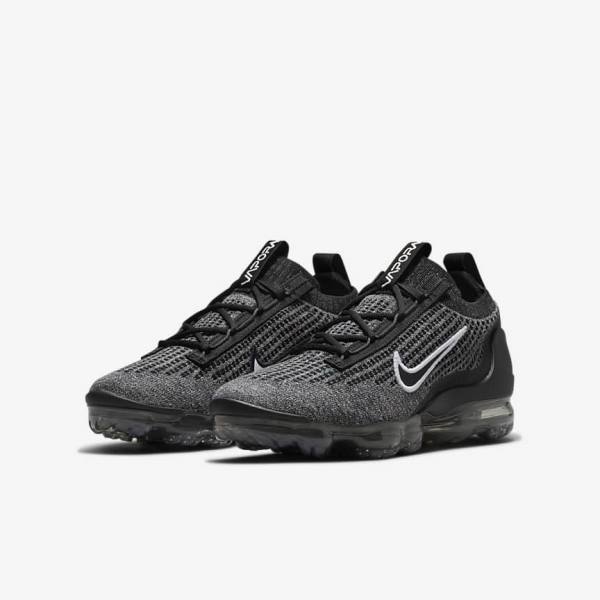 Kids' Nike Air VaporMax 2021 FK Older Sneakers Black / White / Dark Grey / Black | NK865SWG