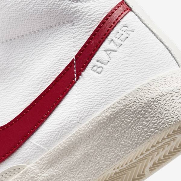 Kids' Nike Blazer Mid 77 Older Sneakers White / Light Grey / Red | NK167ILG