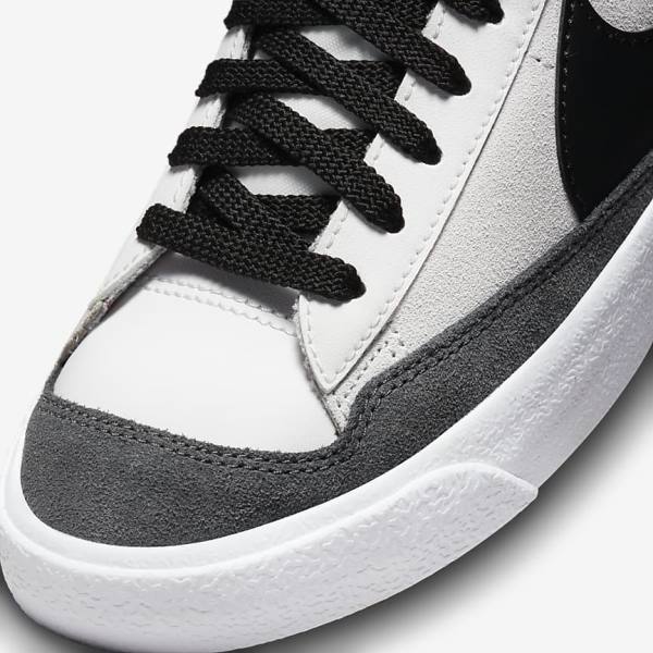 Kids' Nike Blazer Mid 77 SE Dance Older Sneakers White / Red / Light Grey / Black | NK042CBP