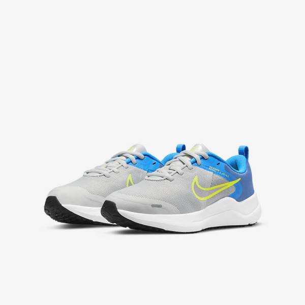 Kids' Nike Downshifter 12 Older Road Running Shoes Grey / Blue Grey / Navy / Grey | NK759GUK