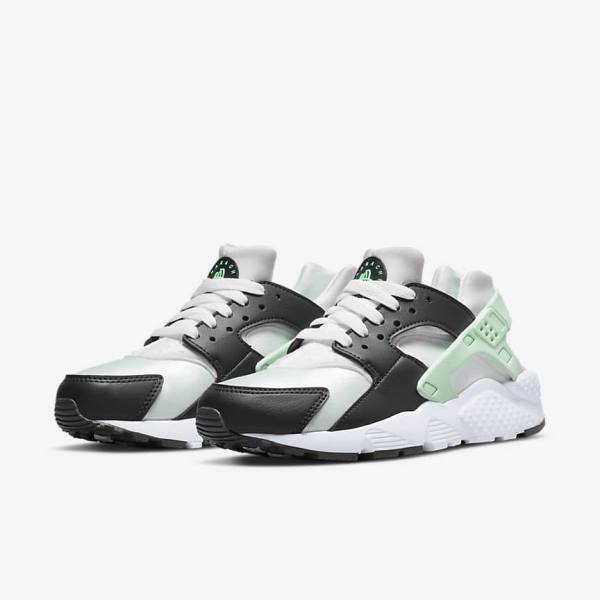 Kids' Nike Huarache Run Older Sneakers White / Mint | NK712BZR