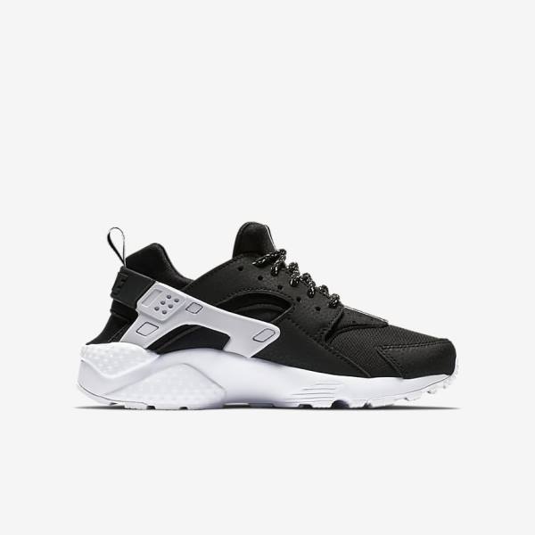 Kids' Nike Huarache SE Older Sneakers Black / White | NK290SVE