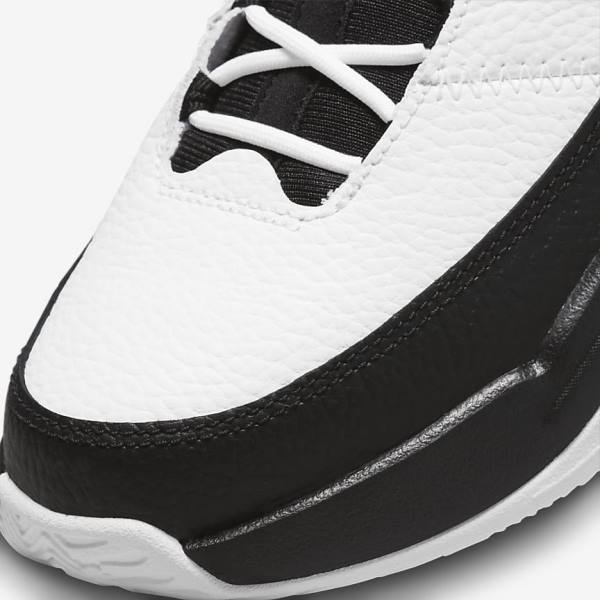 Kids' Nike Jordan Max Aura 3 Older Sneakers White / Black / Red | NK305XRS