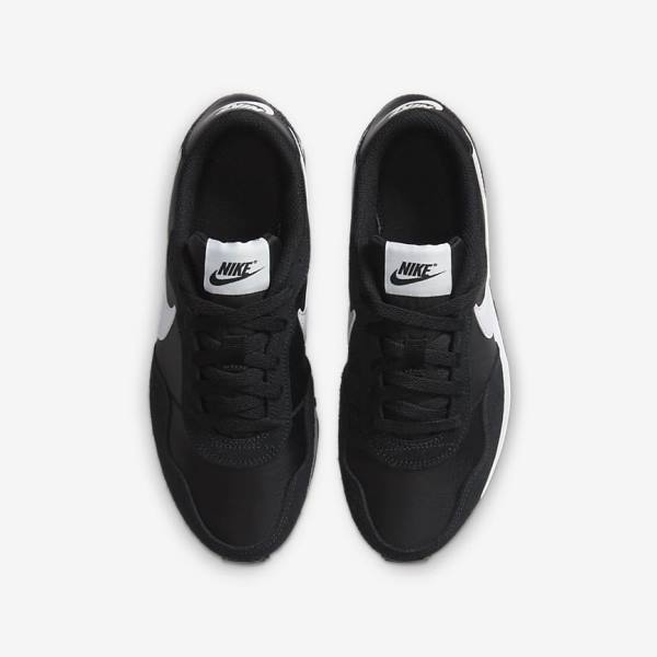 Kids' Nike MD Valiant Older Sneakers Black / White | NK560YQM