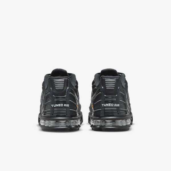 Men's Nike Air Max Plus 3 Sneakers Black / Dark Grey / White | NK825TFZ