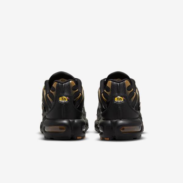 Men's Nike Air Max Plus Sneakers Black / Brown / Gold | NK035GBC