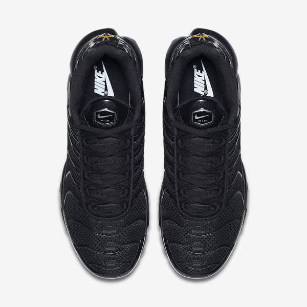 Men's Nike Air Max Plus Sneakers Black | NK369NFD