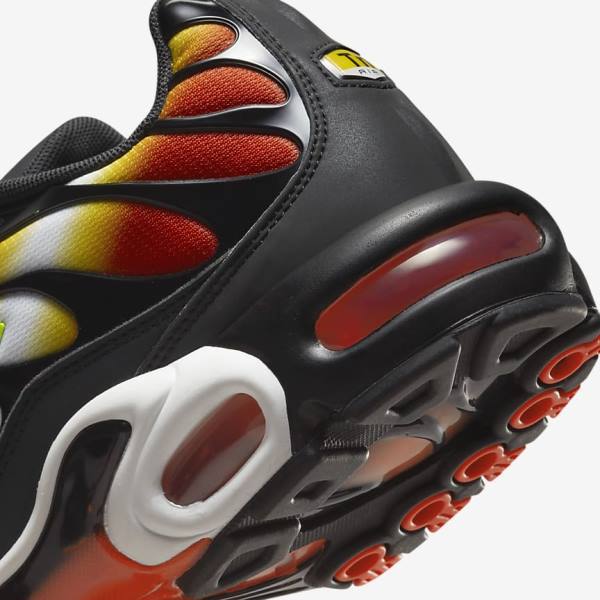 Men's Nike Air Max Plus Sneakers Orange / Gold / Black | NK951MUA