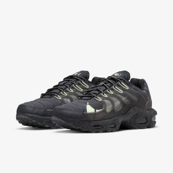 Men's Nike Air Max Terrascape Plus Sneakers Black / Dark Grey / Light Green | NK935XNK