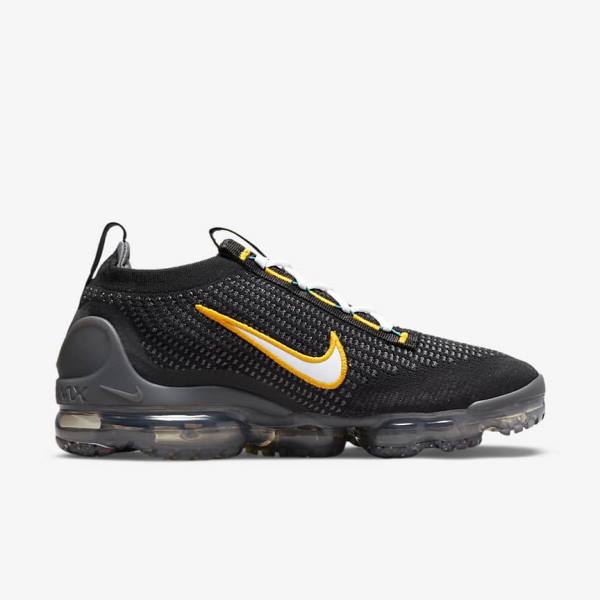 Men's Nike Air VaporMax 2021 FK Sneakers Black / Gold / Dark Grey / White | NK745DHT