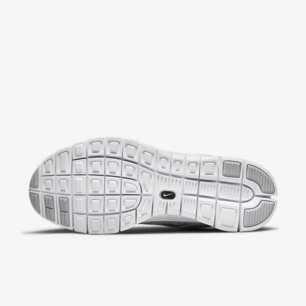 Men's Nike Free Run 2 Sneakers Grey / White / Platinum | NK148SEA