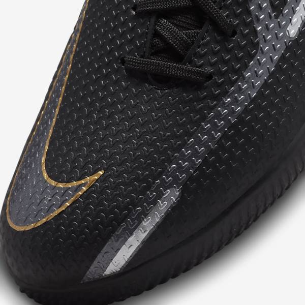 Men's Nike Phantom GT2 Academy Dynamic Fit IC Indoor Court Football Shoes Black / Metal Gold / Dark Grey / Metal Dark Grey | NK368COD