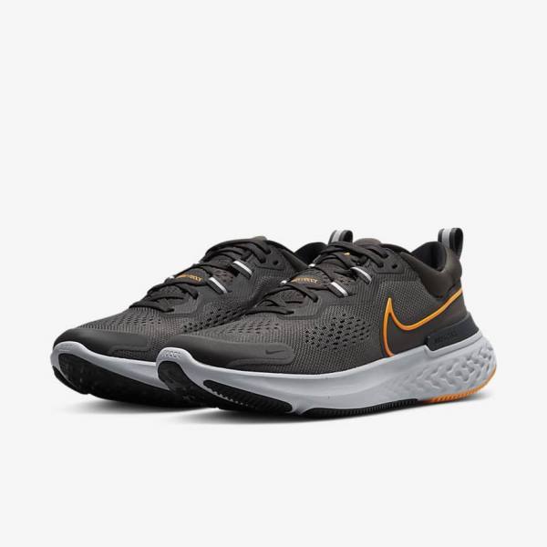 Men's Nike React Miler 2 Road Running Shoes Grey / Black / Grey | NK791BQU