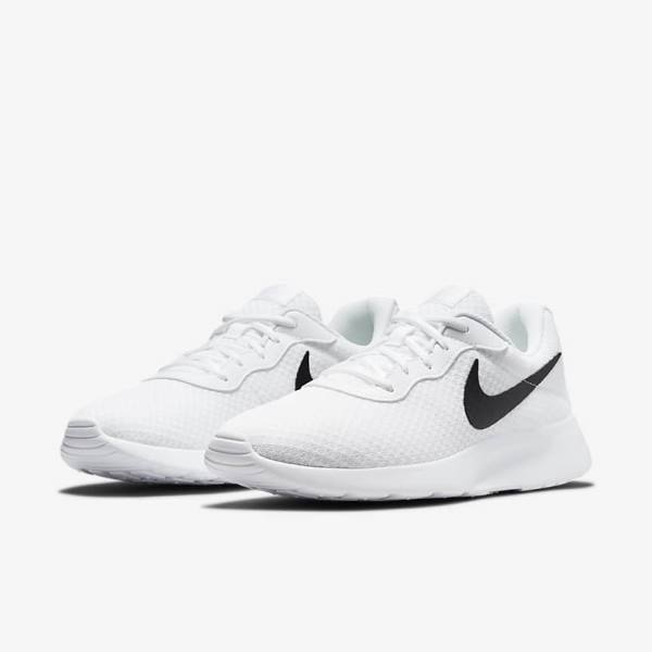 Men's Nike Tanjun Sneakers White / Black | NK271HZX