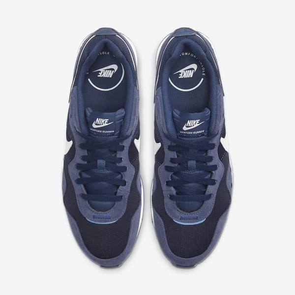 Men's Nike Venture Runner Sneakers Navy / Navy / White | NK105XBP