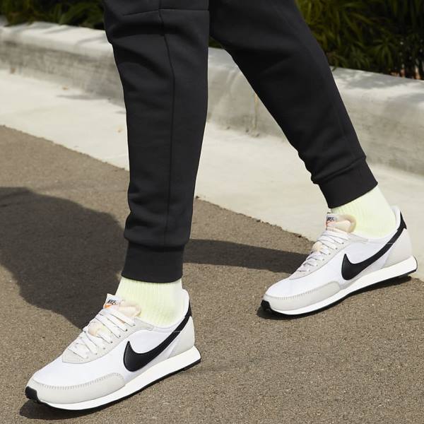 Men's Nike Waffle Trainer 2 Sneakers White / Black | NK915TFX