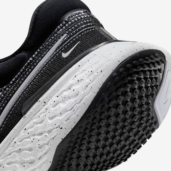 Men's Nike ZoomX Invincible Run Flyknit Road Running Shoes White / Black / White | NK958XMJ