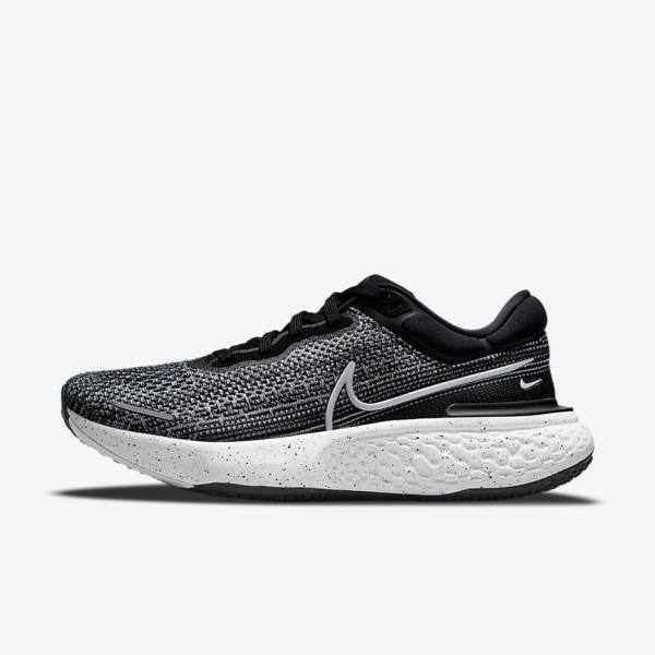 Men\'s Nike ZoomX Invincible Run Flyknit Road Running Shoes White / Black / White | NK958XMJ