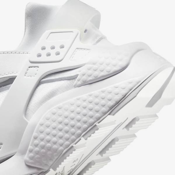 Women's Nike Air Huarache Sneakers White / Platinum | NK153QXY