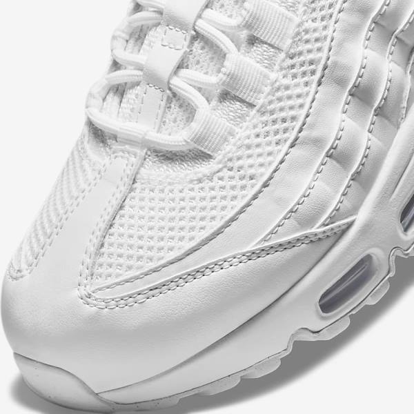 Women's Nike Air Max 95 Sneakers White / Metal Silver / White | NK261SLR