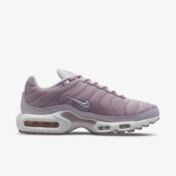 Women's Nike Air Max Plus Sneakers Purple / White / Metal Silver | NK950NOU