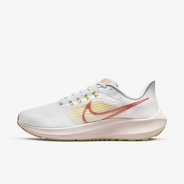 Women\'s Nike Air Zoom Pegasus 39 Road Running Shoes White / Light | NK156IYX