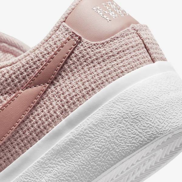 Women's Nike Blazer Low Platform Sneakers Pink / White / Pink / Rose | NK931XEI