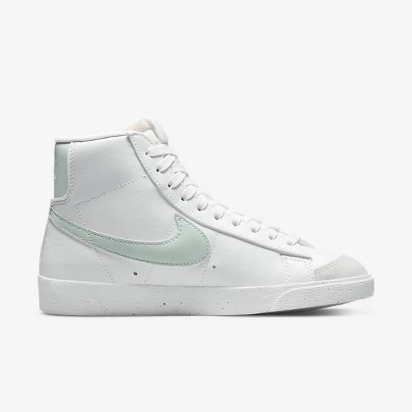 Women's Nike Blazer Mid 77 Next Nature Sneakers White / Green | NK432YVZ