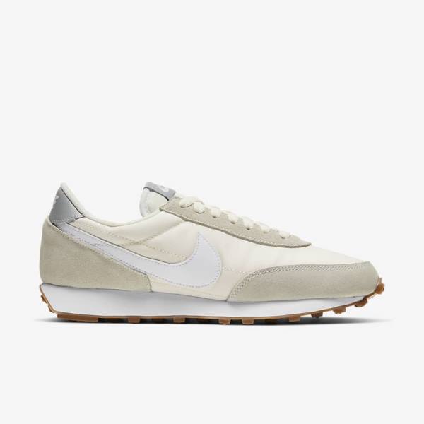 Women's Nike Daybreak Sneakers White / Light Grey / White | NK917WNK