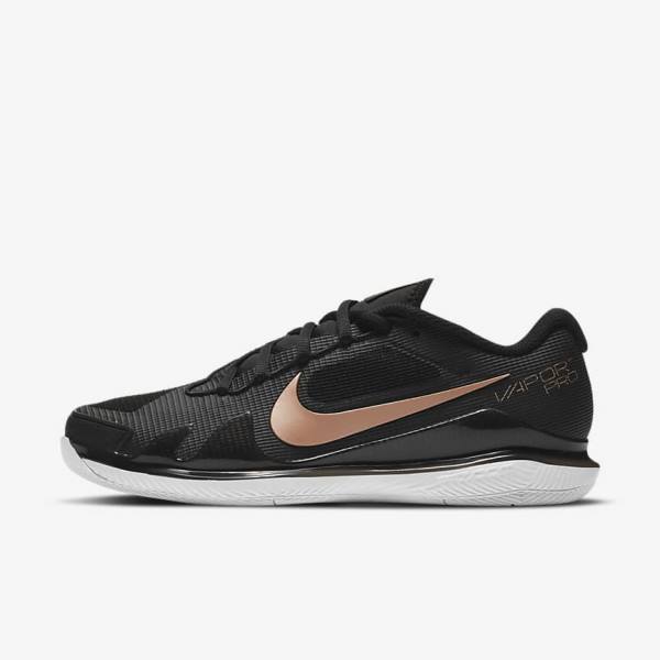 Women\'s Nike NikeCourt Air Zoom Vapor Pro Hard-Court Tennis Shoes Black / White / Metal Red Brown | NK428XCM