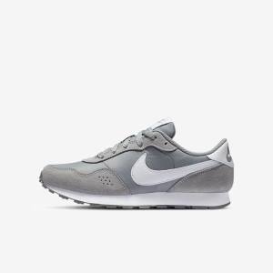 Kids' Nike MD Valiant Older Sneakers Grey / White | NK902HBC