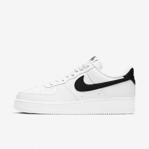 Men's Nike Air Force 1 07 Sneakers White / Black | NK087HXJ